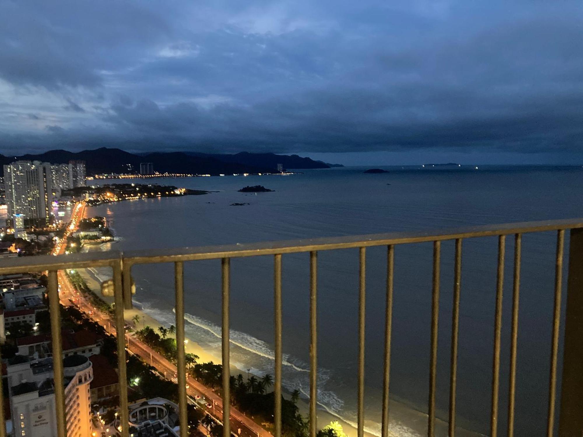 Can Ho Gold Coast O Nha Trang View Bien - Vivastay Экстерьер фото